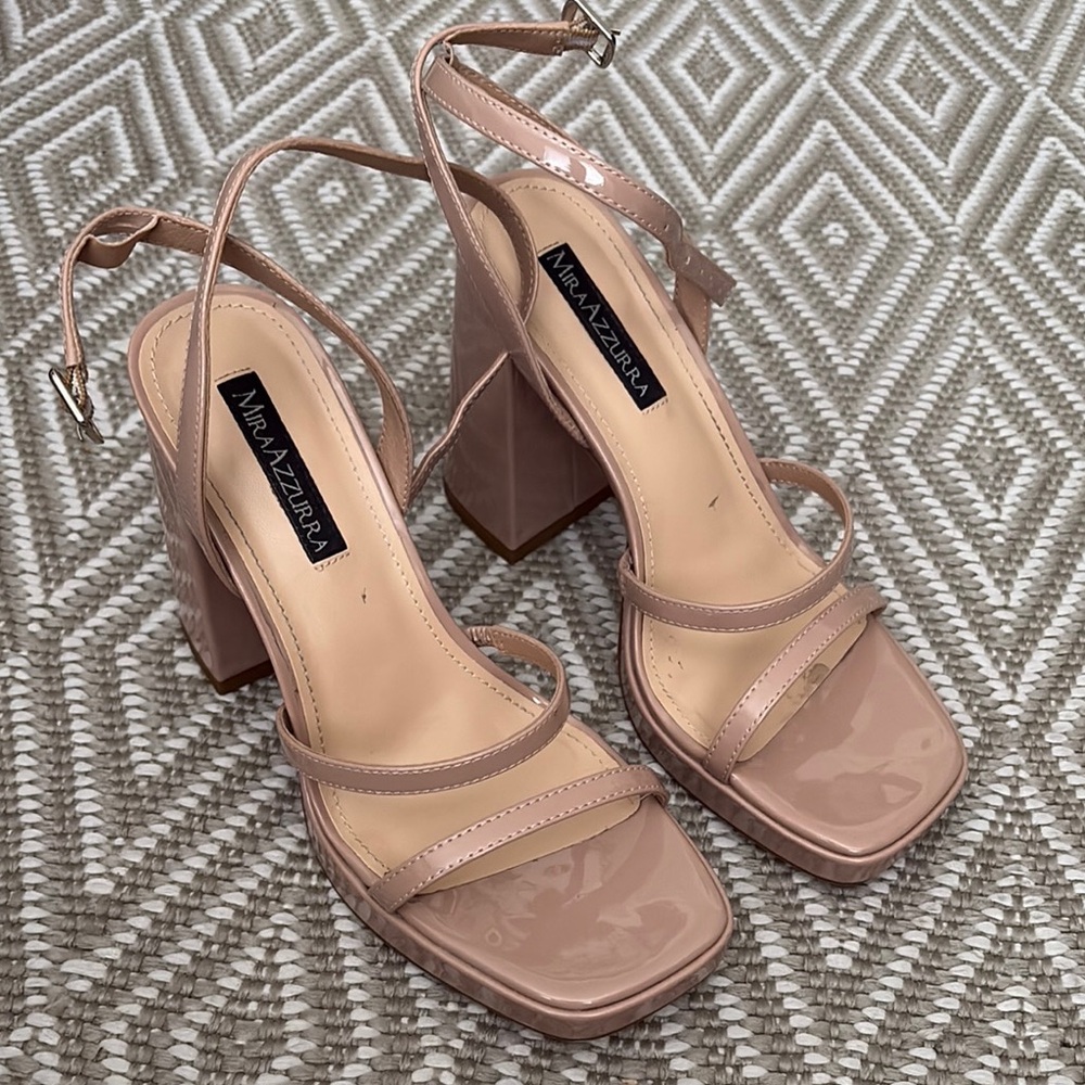 Women's neutral Strappy heels